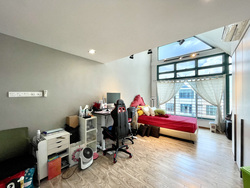 Kew Vale (D16), Terrace #309664981